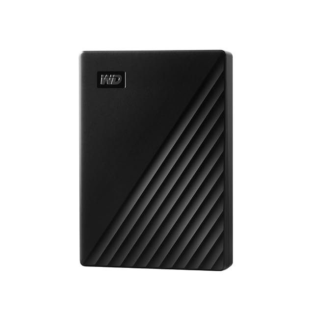 Disco rigido esterno portatile WD My Passport da 5 TB in nero
