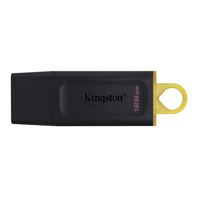 Chiavetta Kingston DataTraveler Exodia da 128 GB con cappuccio di protezione e grande occhiello per portachiavi