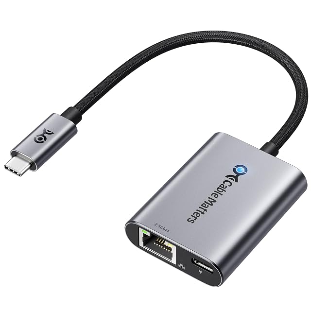 Adattatore Ethernet 2.5G USB-C Cable Matters con cavetto intrecciato e presa USB-C per la ricarica